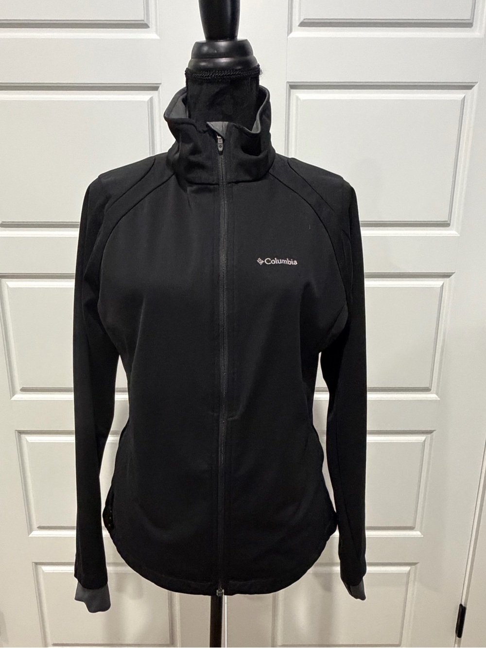 Columbia Women's Black Performance Full-Zip Utility Jacket